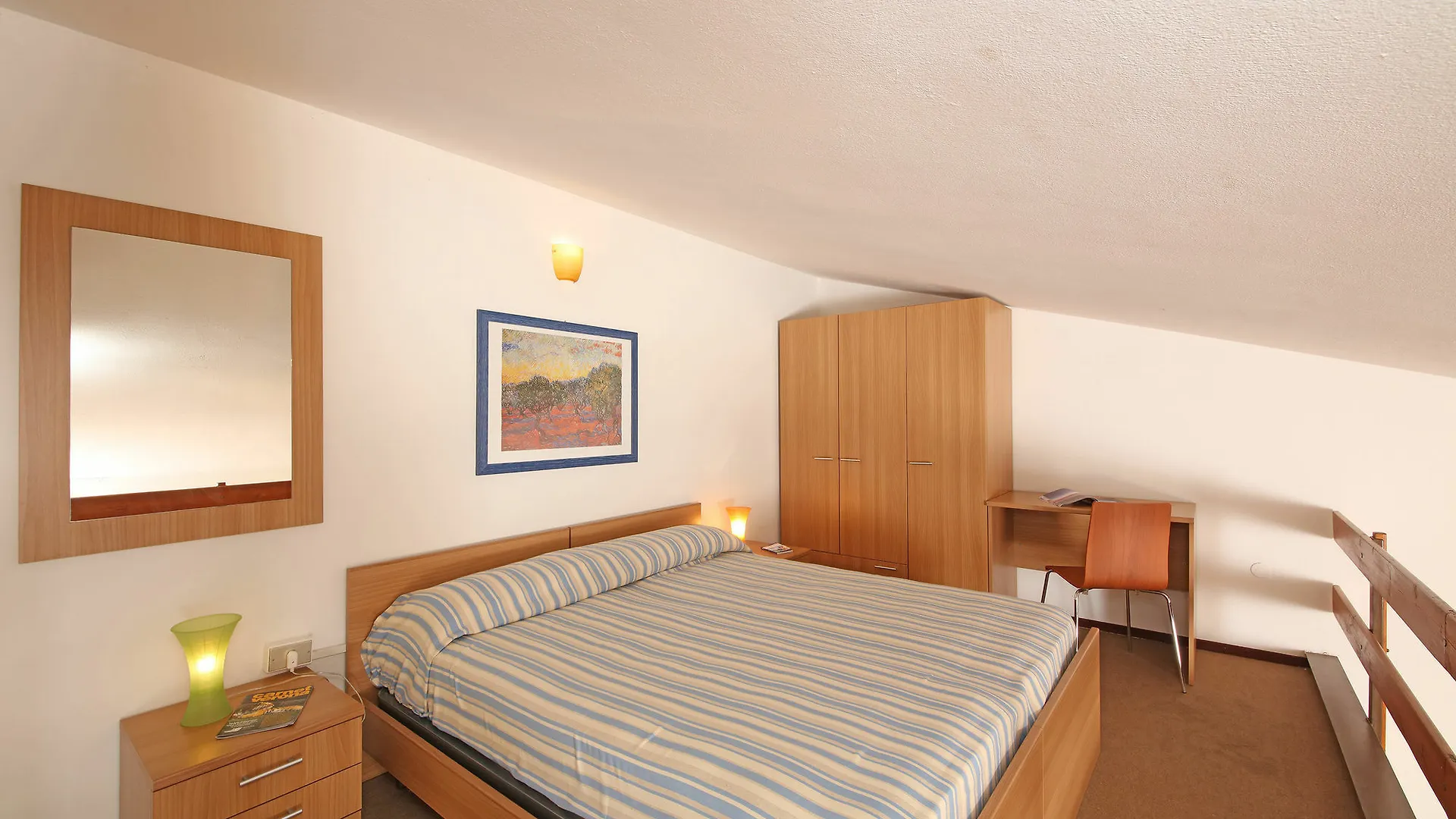 Apartment Appartamenti Pratone Garda  Italy