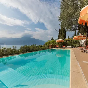  Apartament Wonderful View With Pool With Breakfast Gardasee