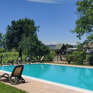 Agriturismo L'albara - Wines, Pool & Spa Vakantieboerderij
