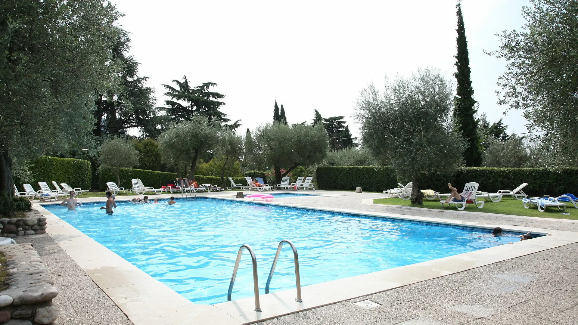Appartamenti Pratone Garda  0*, Garda (Verona)